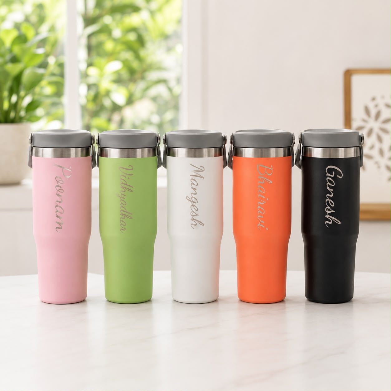 Personalised 900 ML Tumbler with Handle and Straw - Image 2