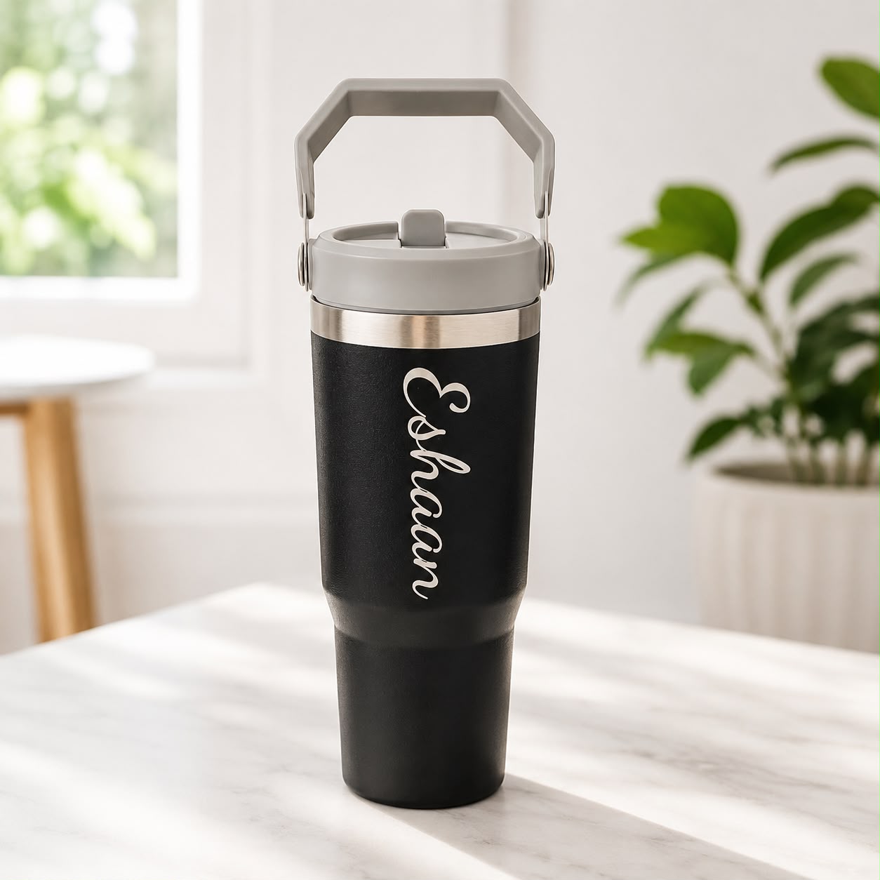 Personalised 900 ML Tumbler with Handle and Straw